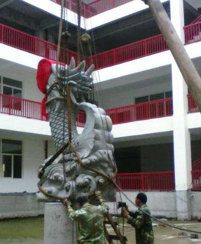 藝術館重大上噸的雕塑雕像起重吊裝用什么？